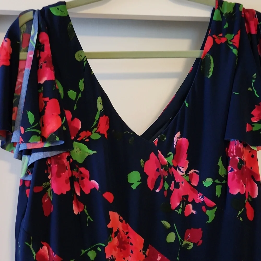 Navy Floral Flutter Sleeve Dress - Picture 3 of 3
